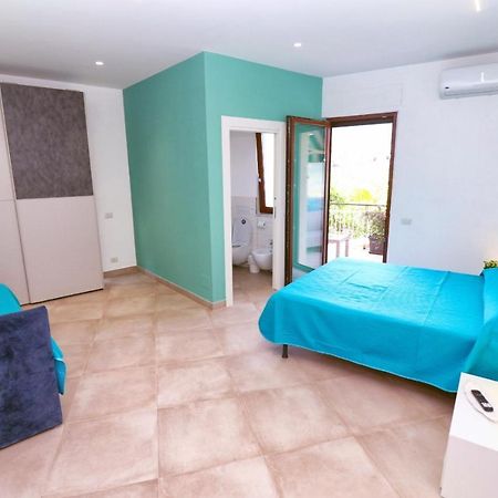 Guest House Rione Cappuccini سانتّانييلّو المظهر الخارجي الصورة